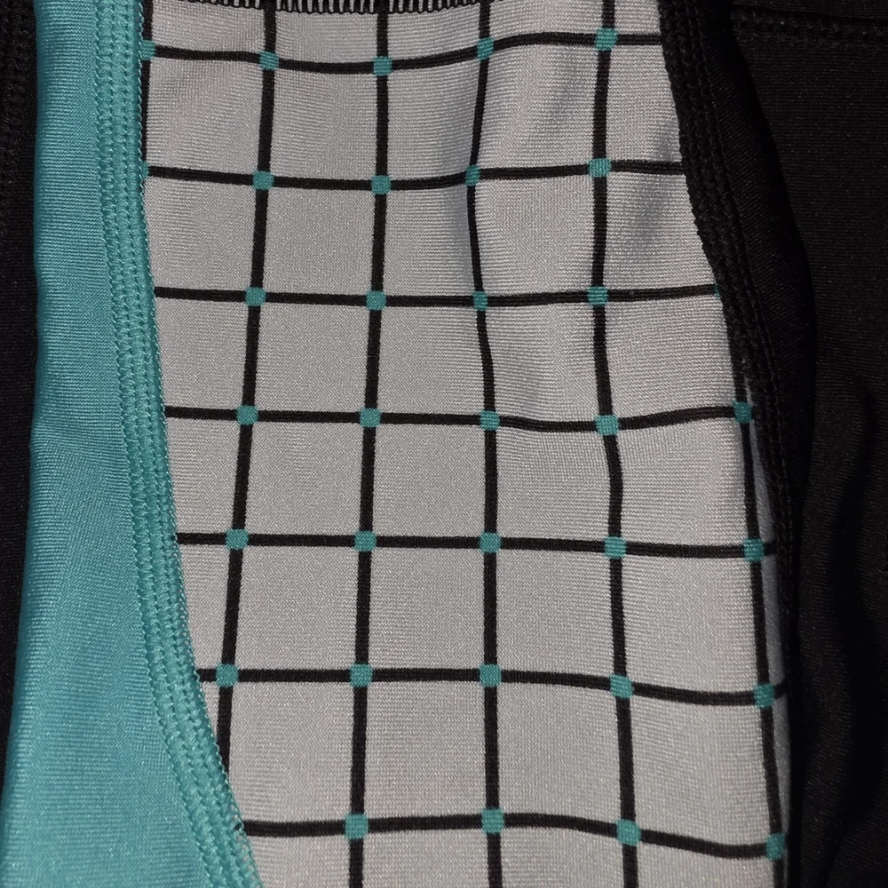 Under Armour Black and Teal Leggings - Picture 5 of 5